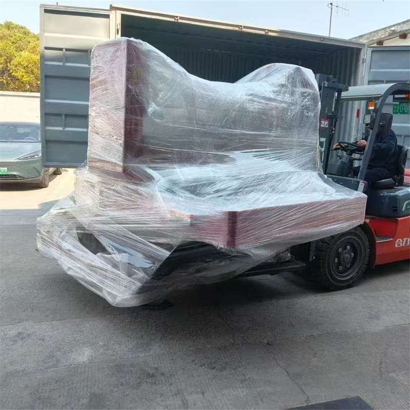 崂山区克拉玛依区：物流专线的高效货运之旅